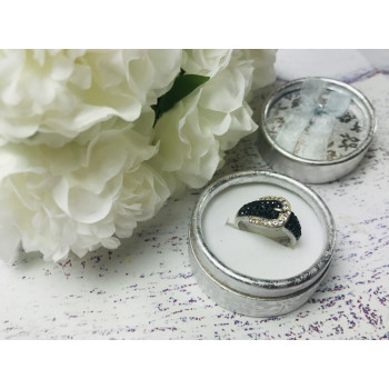 Sky Jewelry Серебряное кольцо - ремень с фианитами