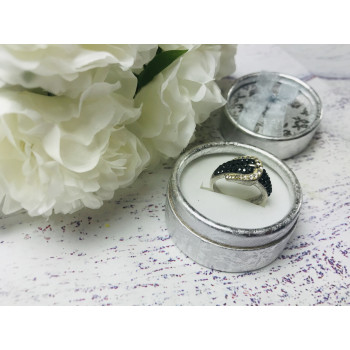 Sky Jewelry Серебряное кольцо - ремень с фианитами