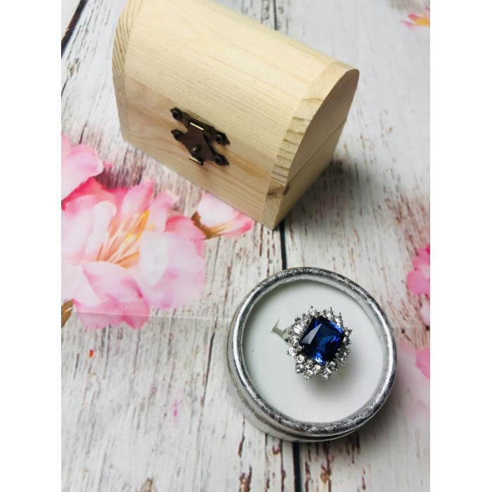 Sky Jewelry Серебряное кольцо с камнем Лондон-Топаз и Гошенит (берилл)