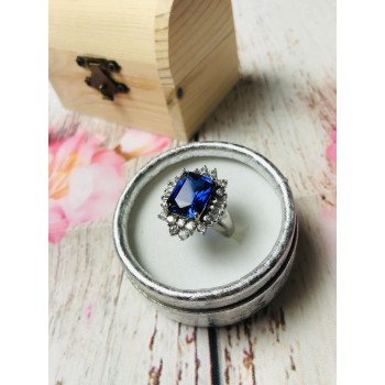 Sky Jewelry Серебряное кольцо с камнем Лондон-Топаз и Гошенит (берилл)