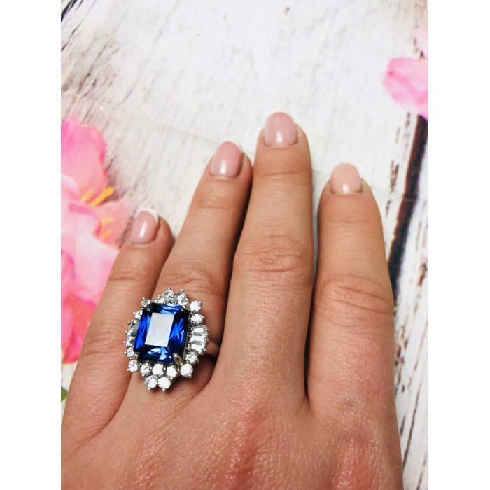 Sky Jewelry Серебряное кольцо с камнем Лондон-Топаз и Гошенит (берилл)