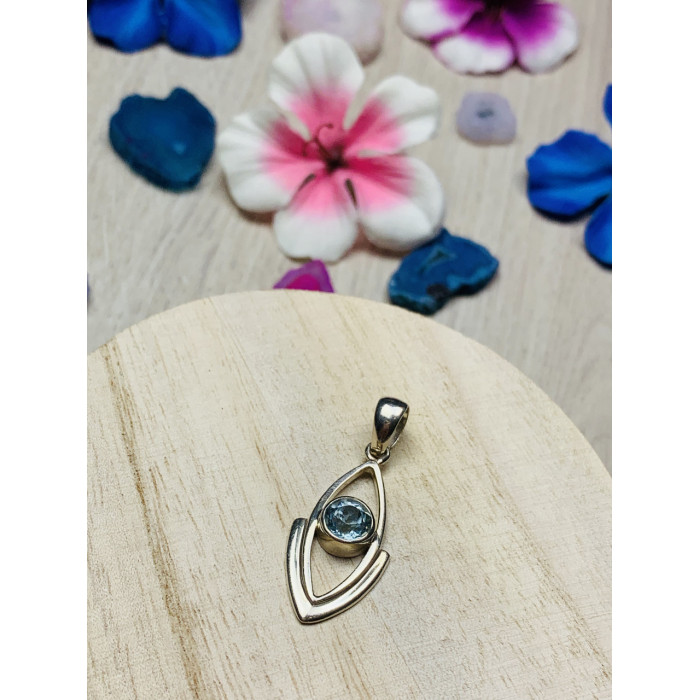 Sky Jewelry Серебряный кулон 925 проба с камнем голубая Шпинель