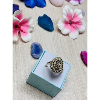 Sky Jewelry Серебряное кольцо с камнями черная Шпинель