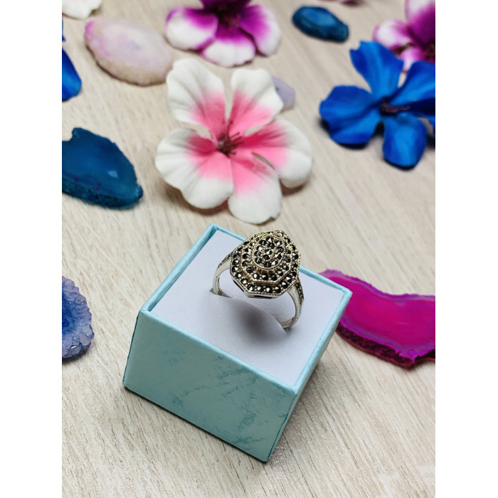 Sky Jewelry Серебряное кольцо с камнями черная Шпинель