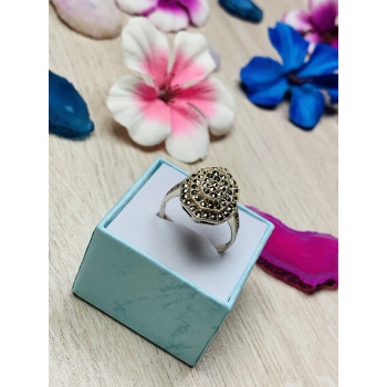 Sky Jewelry Серебряное кольцо с камнями черная Шпинель