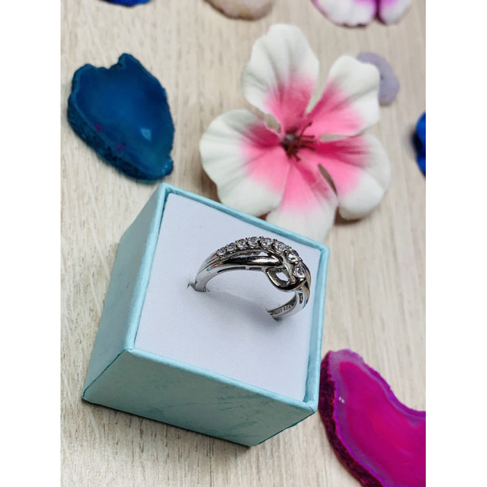 Sky Jewelry Серебряное кольцо с камнями белый Топаз