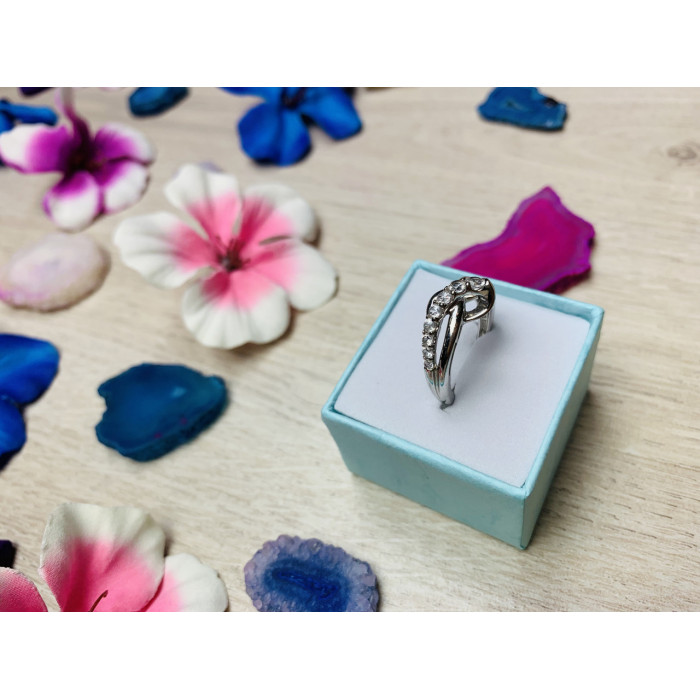 Sky Jewelry Серебряное кольцо с камнями белый Топаз