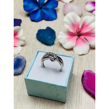 Sky Jewelry Серебряное кольцо с камнями белый Топаз