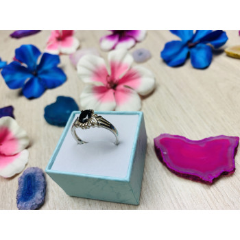 Sky Jewelry Серебряное кольцо с камнем Шпинель