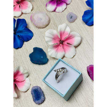 Sky Jewelry Серебряное кольцо с белым топазом