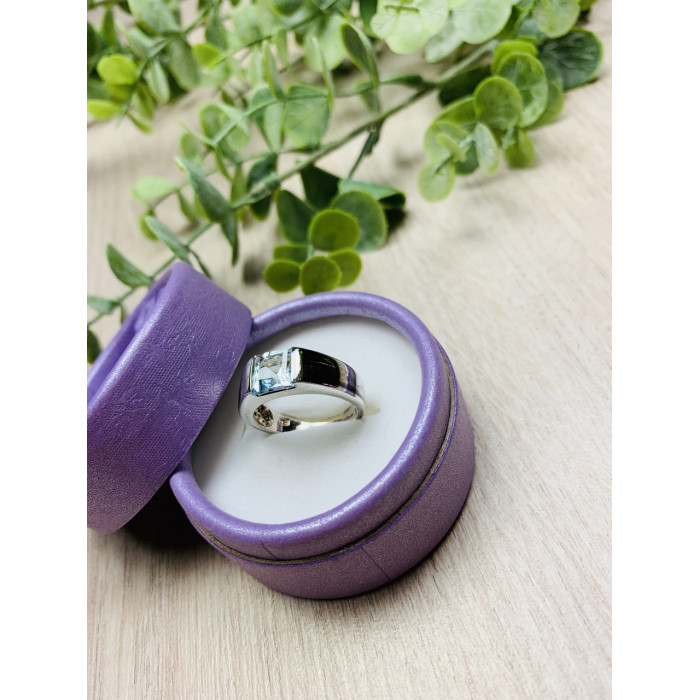 Sky Jewelry Серебряное кольцо с камнем голубая Шпинель