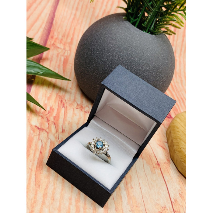 Sky Jewelry Серебряное кольцо с голубой Шпинелью и фианитами