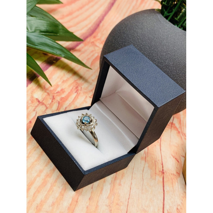 Sky Jewelry Серебряное кольцо с голубой Шпинелью и фианитами