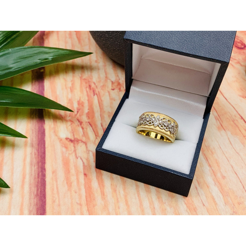 Sky Jewelry Серебряное кольцо в позолоте с фианитами