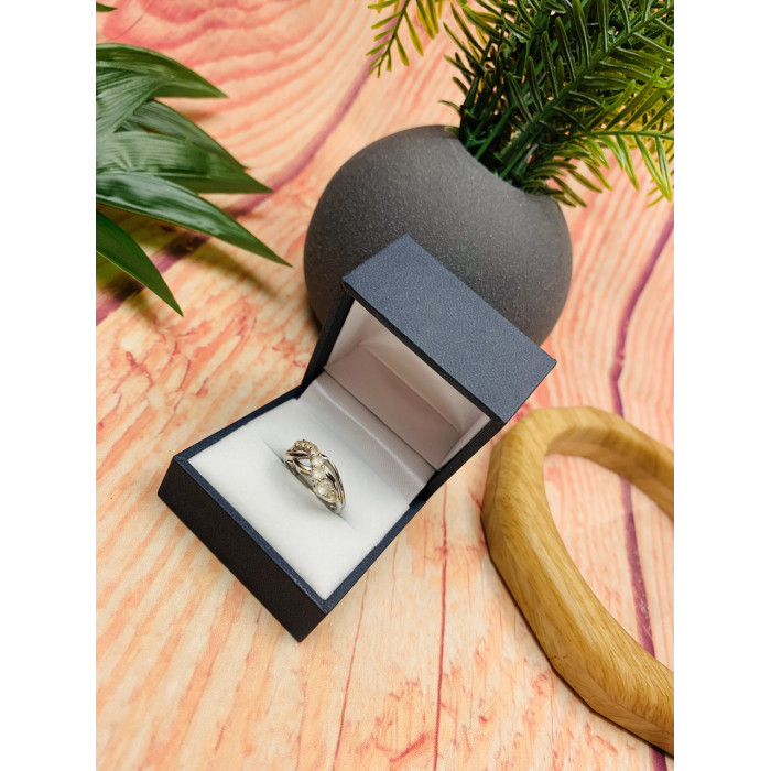 Sky Jewelry Серебряное кольцо с белой (бесцветной) Шпинелью