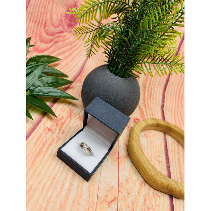 Sky Jewelry Серебряное кольцо с белой (бесцветной) Шпинелью