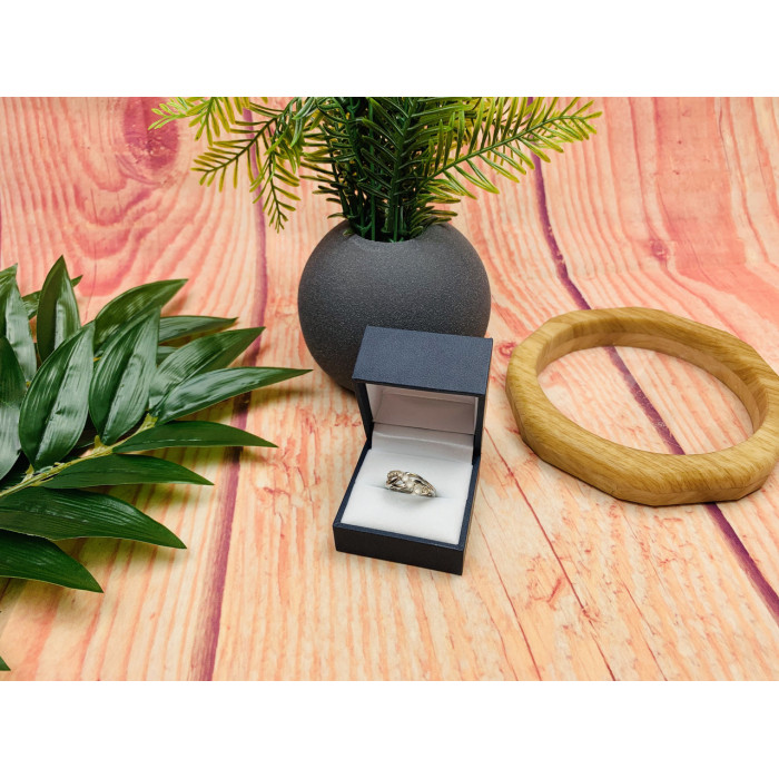 Sky Jewelry Серебряное кольцо с белой (бесцветной) Шпинелью