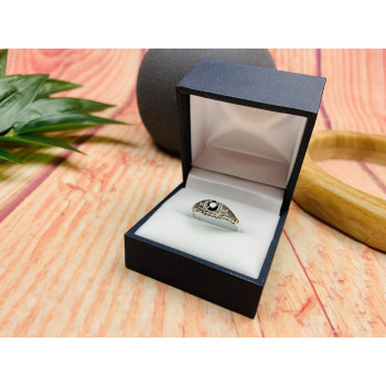 Sky Jewelry Серебряное кольцо с Сапфировой Шпинелью и камнями Белый Сапфир