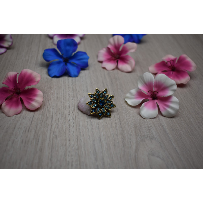 Sky Jewelry Брошь с ювелирным стеклом