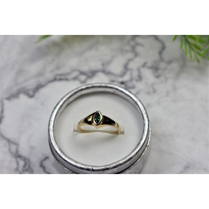 Sky Jewelry Золотое кольцо с Изумрудом