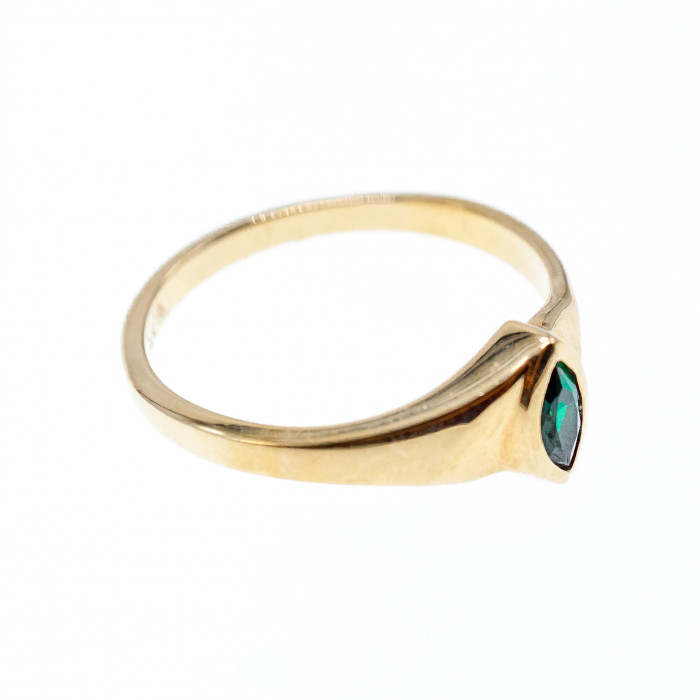 Sky Jewelry Золотое кольцо с Изумрудом
