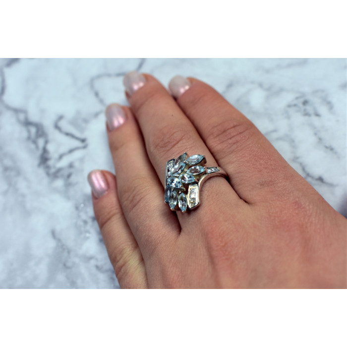 Sky Jewelry Серебряное кольцо с голубой Шпинелью