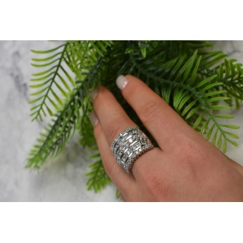 Sky Jewelry Серебряное кольцо с фианитами