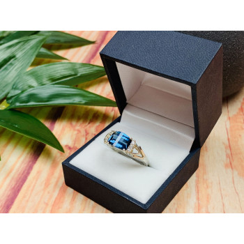 Sky Jewelry Серебряное кольцо с камнем Шпинель