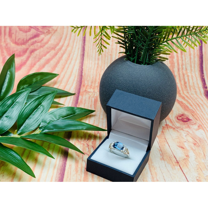 Sky Jewelry Серебряное кольцо с камнем Шпинель