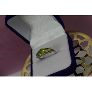 Sky Jewelry Серебряное кольцо с перидотом