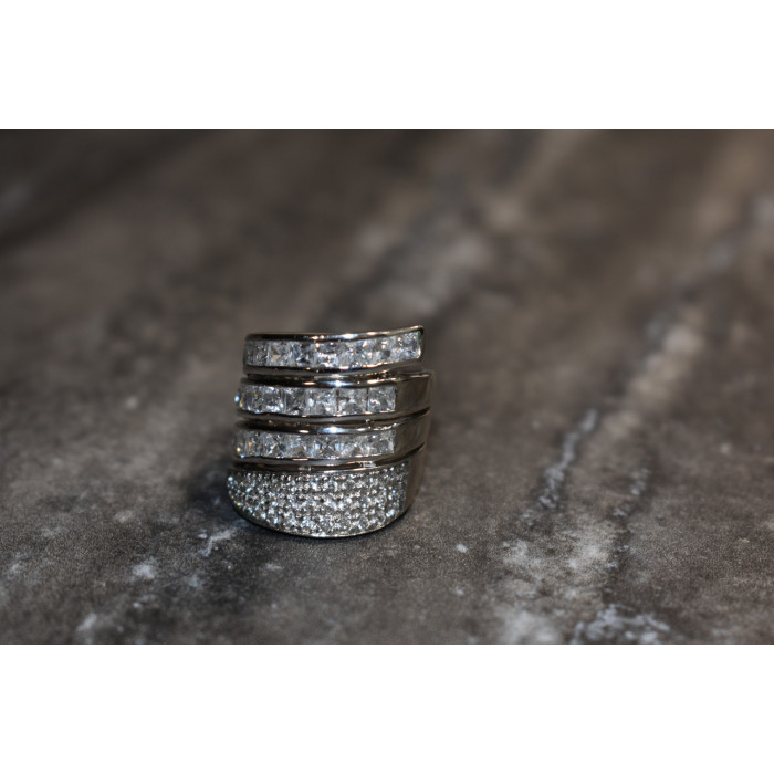 Sky Jewelry Серебряное кольцо с фианитами