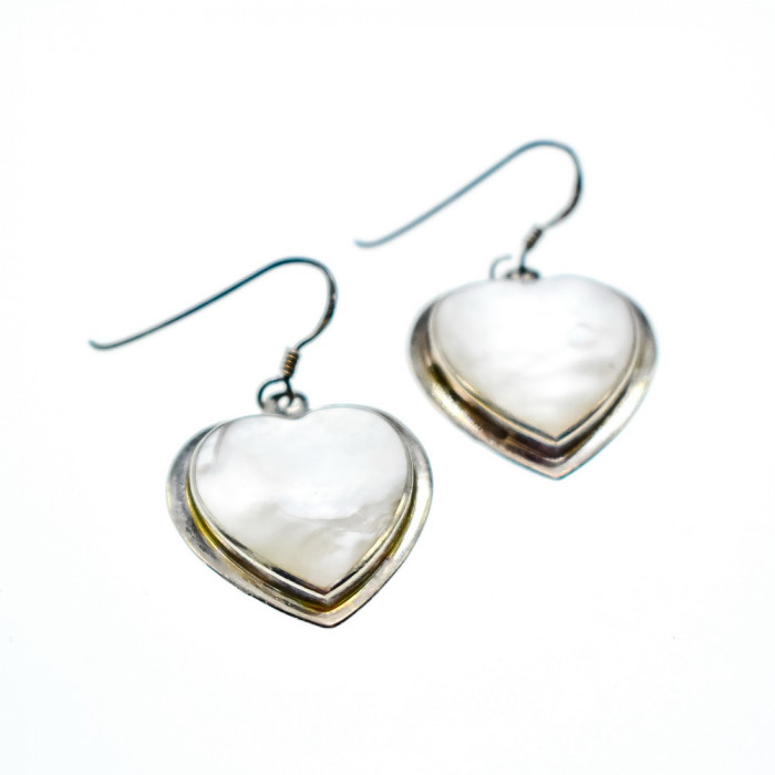 Sky Jewelry Серебряные серьги-сердца с лунным камнем