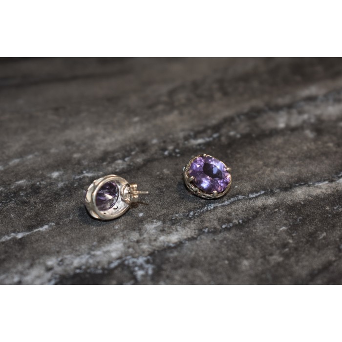 Sky Jewelry Серебряные серьги-гвоздики с аметистом