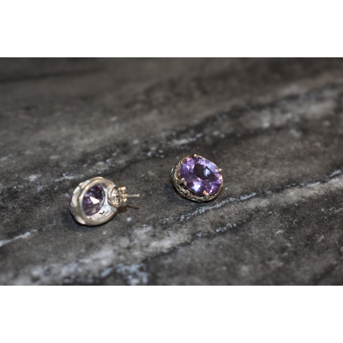 Sky Jewelry Серебряные серьги-гвоздики с аметистом