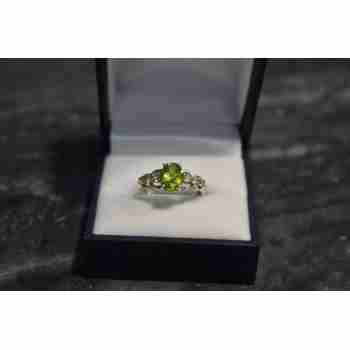 Sky Jewelry Серебряное кольцо с камнями Перидот и Цаворит
