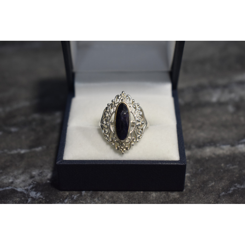 Sky Jewelry Серебряное кольцо с темно-синей Шпинелью