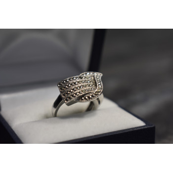 Sky Jewelry Серебряное кольцо 925 пробы с марказитом