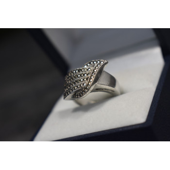 Sky Jewelry Серебряное кольцо 925 пробы с марказитом