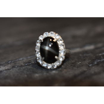 Sky Jewelry Серебряное кольцо с камнем Черный Звездчатый Сапфир