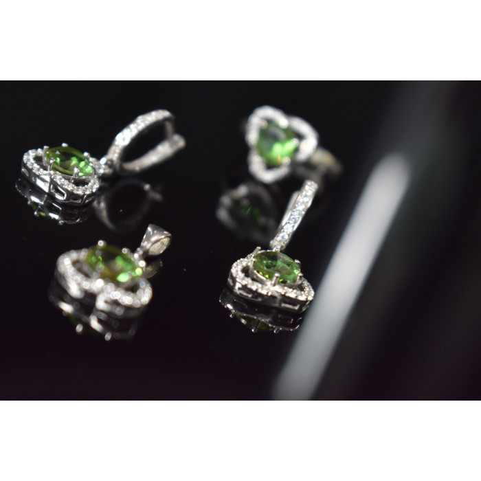 Sky Jewelry Серебряный комплект 925 пробы с Зеленым камнем Алпанит