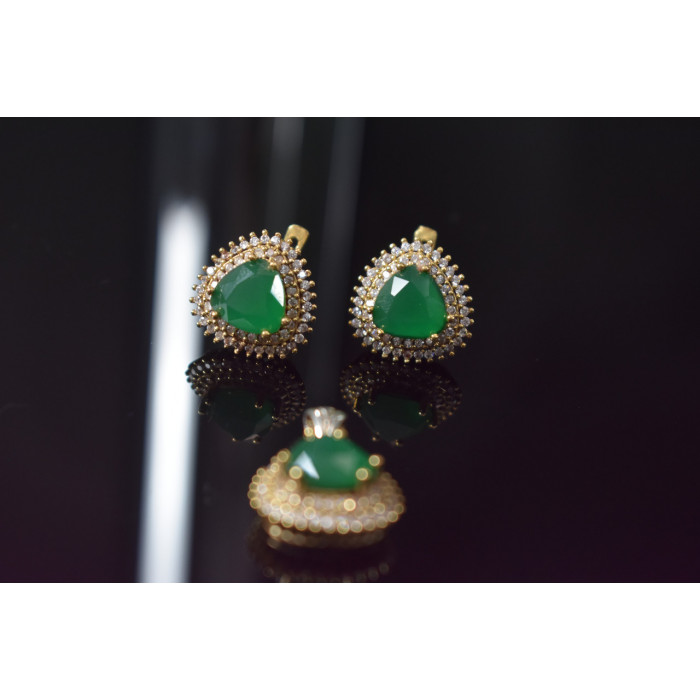 Sky Jewelry Серебряный набор с зеленым камнем Алпанит