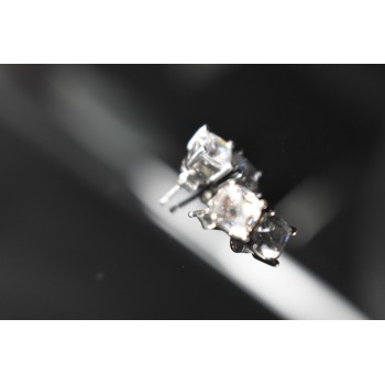 Sky Jewelry Серебряные серьги-гвоздики с камнем Гошенит (берилл)