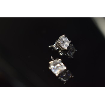 Sky Jewelry Серебряные серьги-гвоздики с камнем Гошенит (берилл)