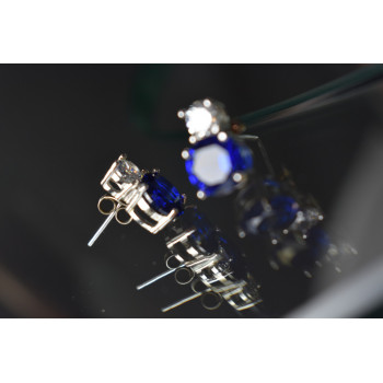 Sky Jewelry Серебряные серьги-гвоздики с камнем Сапфировая Шпинель и фианитом