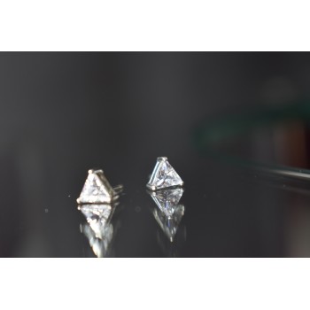 Sky Jewelry Серебряные серьги-гвоздики с камнем Гошенит (берилл)