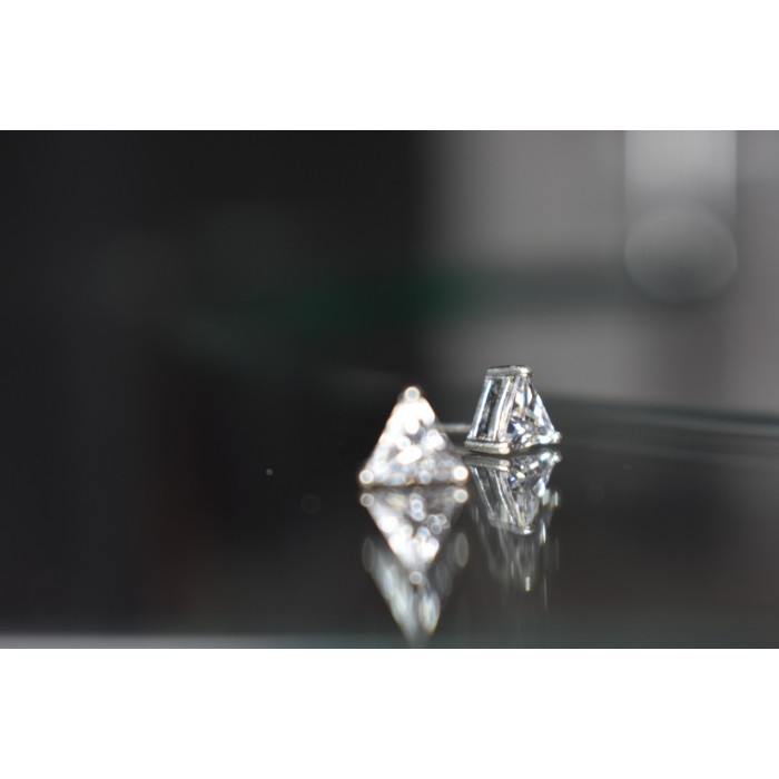 Sky Jewelry Серебряные серьги-гвоздики с камнем Гошенит (берилл)