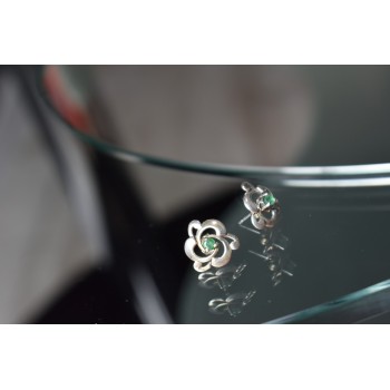 Sky Jewelry Серебряные серьги-гвоздики 925 проба с Изумрудом