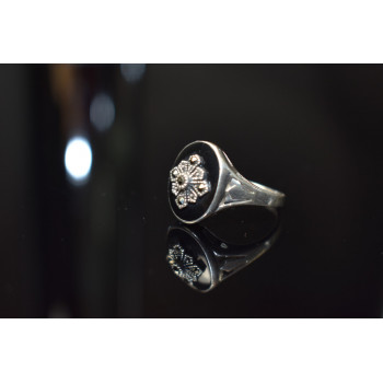 Sky Jewelry Серебряное кольцо 925 пробы с черной эмалью и камнями Шпинель