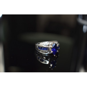 Sky Jewelry Серебряное кольцо 925 проба с камнем Лондон Топаз и Белый Топаз