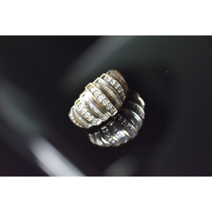 Sky Jewelry Золотое кольцо 10К (417 проба) с бриллиантами